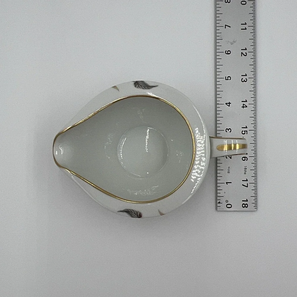 Noritake China Arden 5603 Creamer‎ Vintage White Gold Floral Porcelain Japan